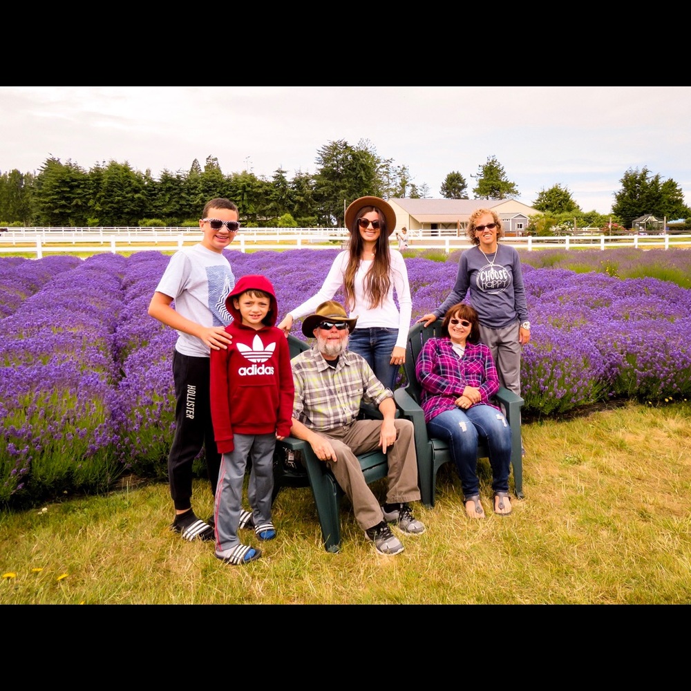 Meet your Posher, Katherine - Picture 3 of 8